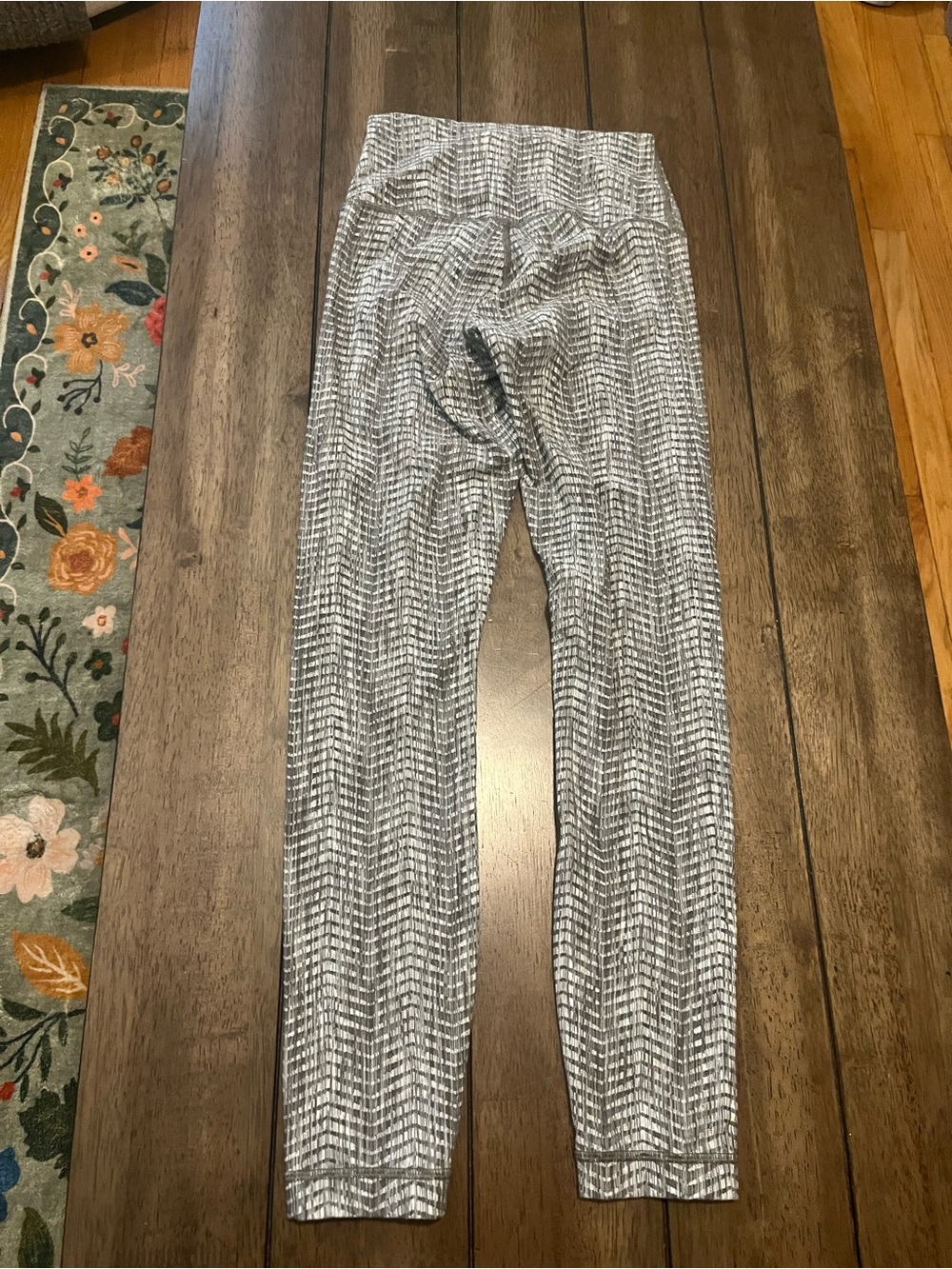 lululemon athletica bundle - Picture 9 of 14
